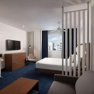 Köşedeki Kraliçe Yataklı Studio Odası